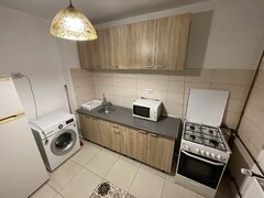 Titan, 1 Decembrie Auchan str Fetesti, 2 camere vanzare, decomandat